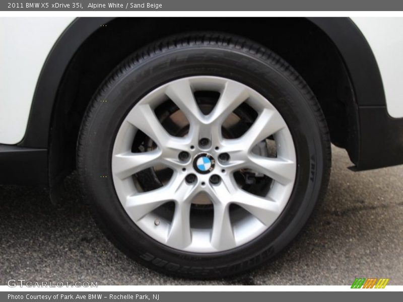 Alpine White / Sand Beige 2011 BMW X5 xDrive 35i