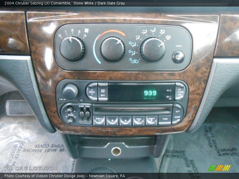 Controls of 2004 Sebring LXi Convertible