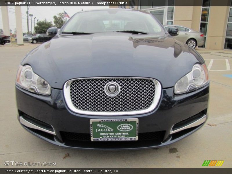 Indigo Blue Metallic / Champagne/Truffle 2009 Jaguar XF Supercharged