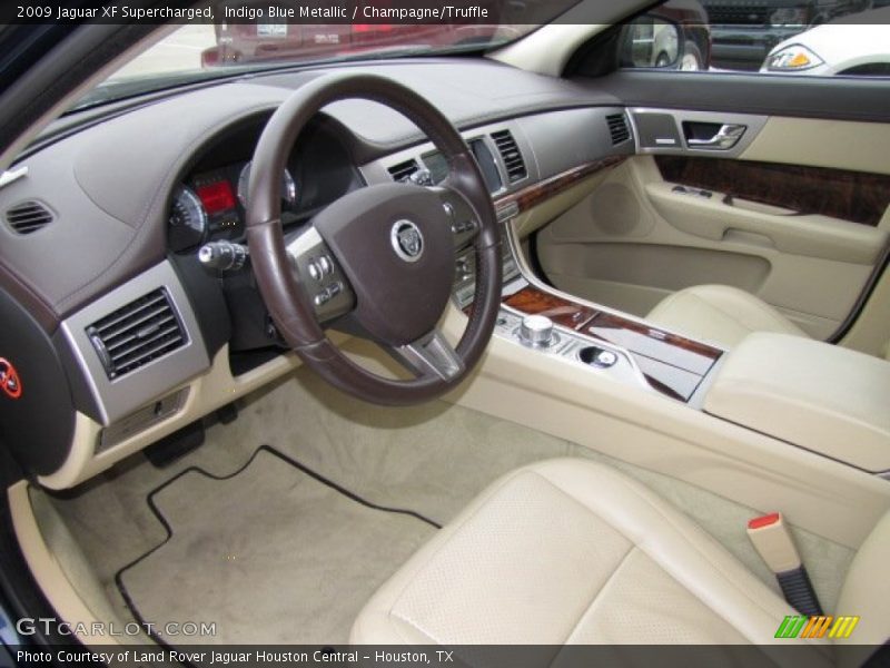Indigo Blue Metallic / Champagne/Truffle 2009 Jaguar XF Supercharged
