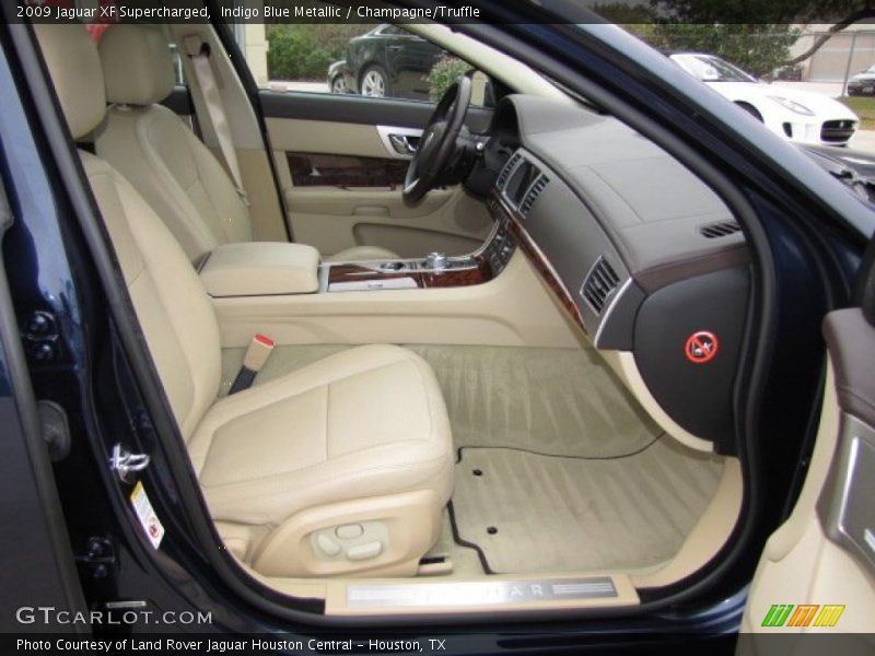 Indigo Blue Metallic / Champagne/Truffle 2009 Jaguar XF Supercharged
