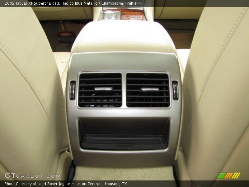 Indigo Blue Metallic / Champagne/Truffle 2009 Jaguar XF Supercharged