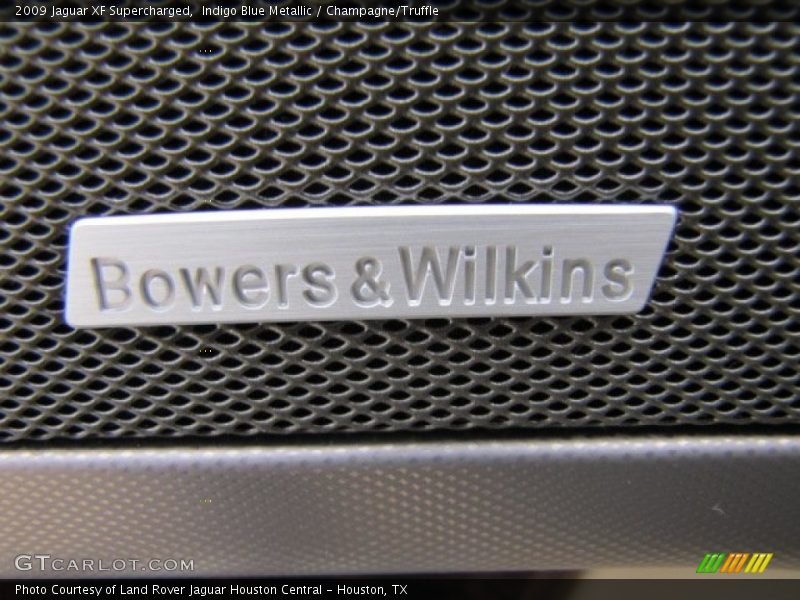 Indigo Blue Metallic / Champagne/Truffle 2009 Jaguar XF Supercharged