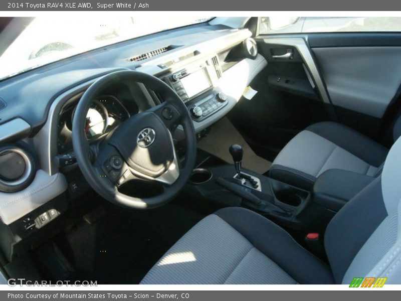 Super White / Ash 2014 Toyota RAV4 XLE AWD