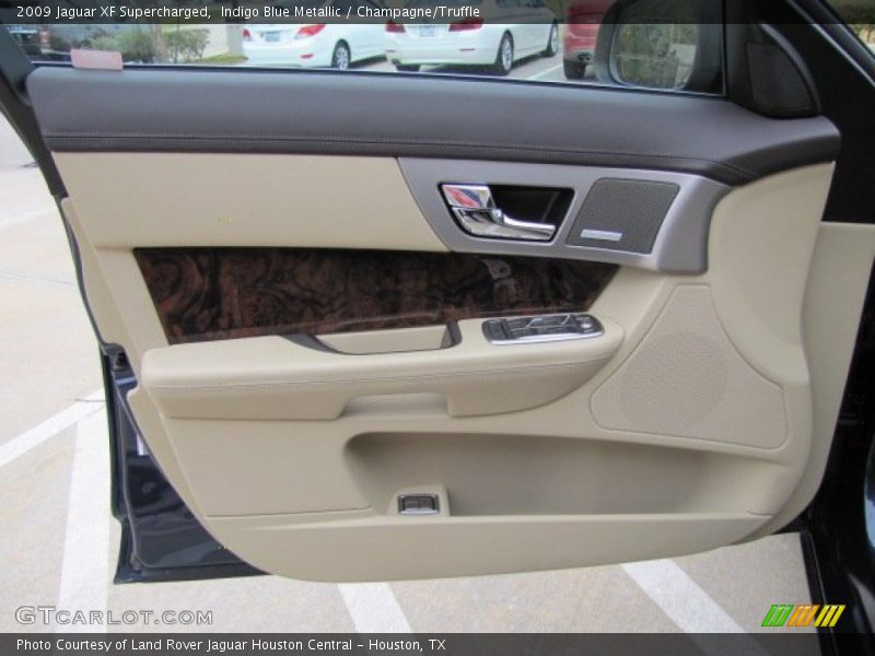 Indigo Blue Metallic / Champagne/Truffle 2009 Jaguar XF Supercharged