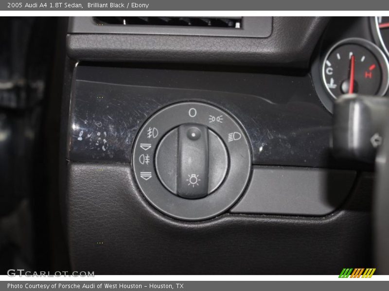 Brilliant Black / Ebony 2005 Audi A4 1.8T Sedan