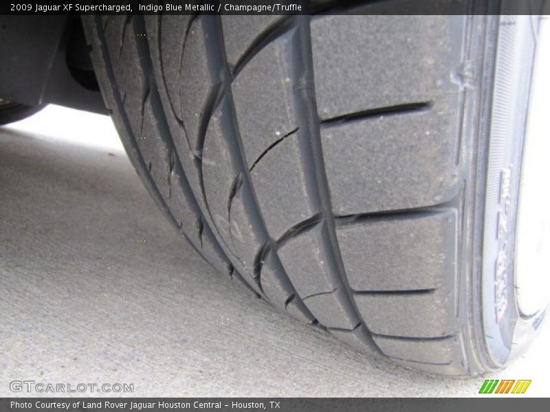 Indigo Blue Metallic / Champagne/Truffle 2009 Jaguar XF Supercharged