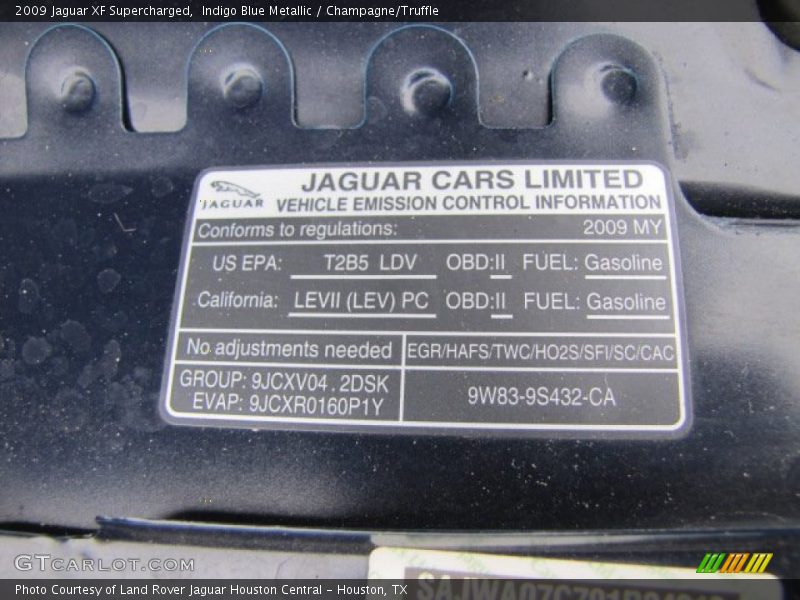 Indigo Blue Metallic / Champagne/Truffle 2009 Jaguar XF Supercharged