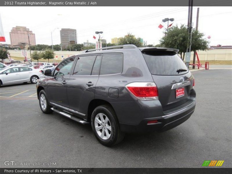 Magnetic Gray Metallic / Ash 2012 Toyota Highlander