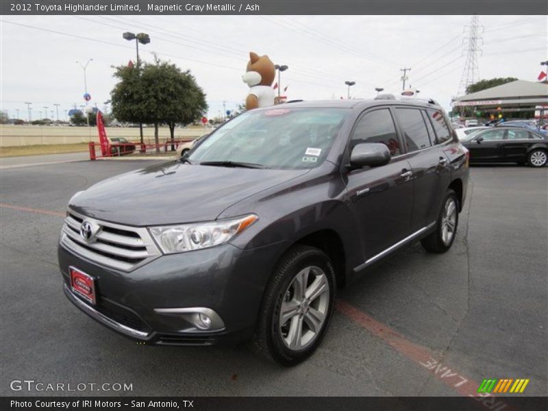 Magnetic Gray Metallic / Ash 2012 Toyota Highlander Limited