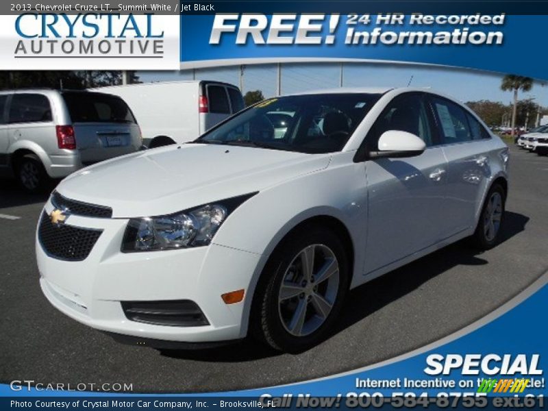 Summit White / Jet Black 2013 Chevrolet Cruze LT