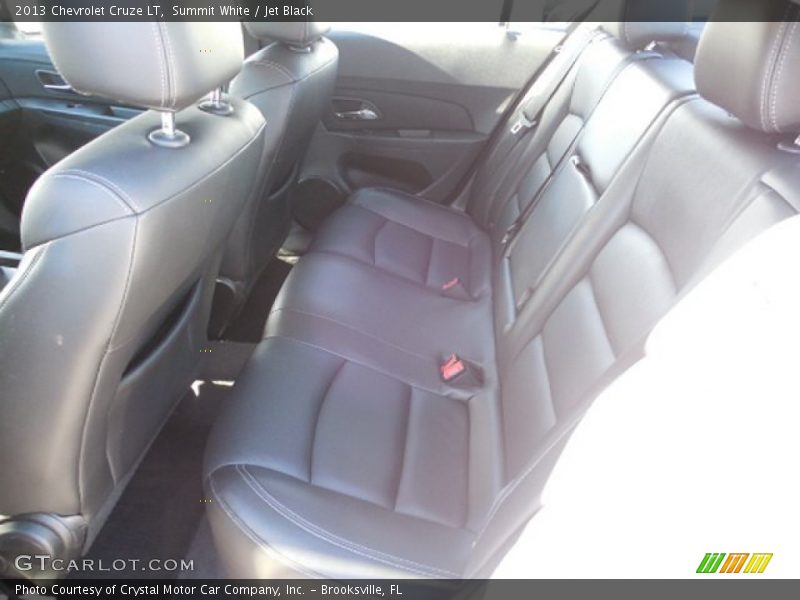 Summit White / Jet Black 2013 Chevrolet Cruze LT