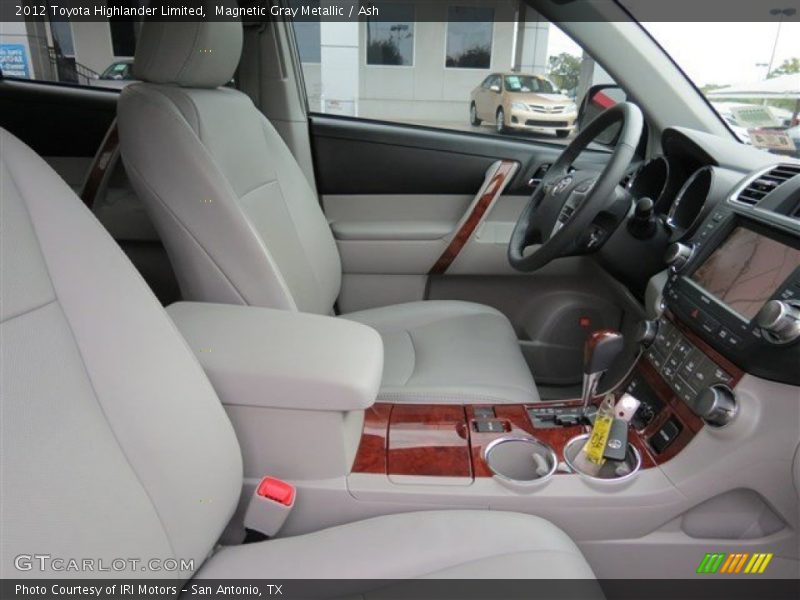 Magnetic Gray Metallic / Ash 2012 Toyota Highlander Limited