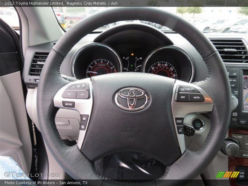 Magnetic Gray Metallic / Ash 2012 Toyota Highlander Limited