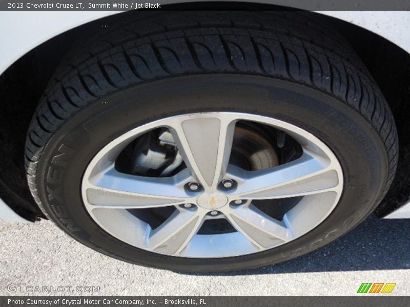 Summit White / Jet Black 2013 Chevrolet Cruze LT