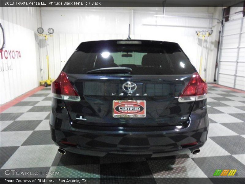 Attitude Black Metallic / Black 2013 Toyota Venza LE