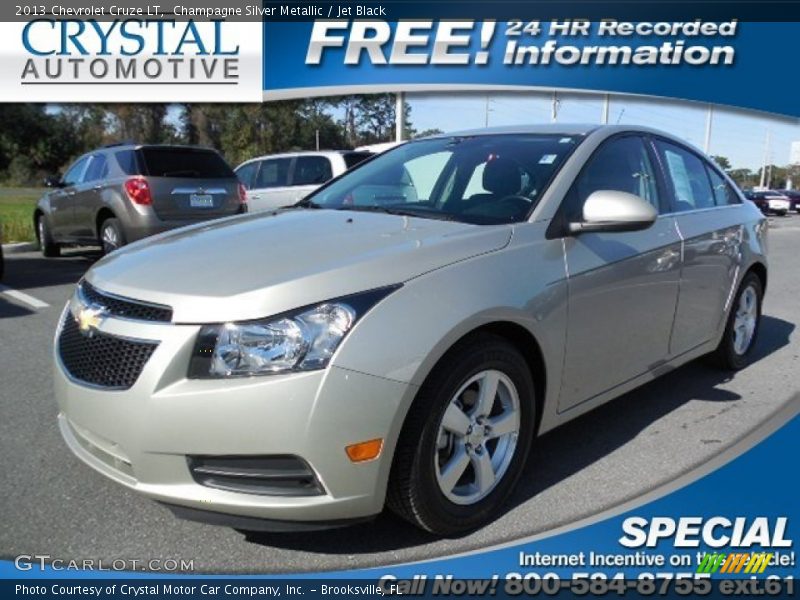 Champagne Silver Metallic / Jet Black 2013 Chevrolet Cruze LT