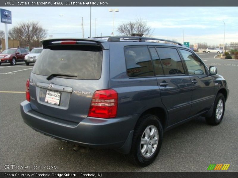 Bluestone Metallic / Ivory 2001 Toyota Highlander V6 4WD