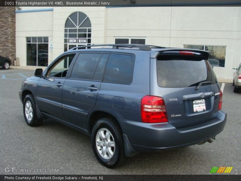Bluestone Metallic / Ivory 2001 Toyota Highlander V6 4WD