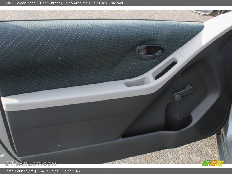 Meteorite Metallic / Dark Charcoal 2008 Toyota Yaris 3 Door Liftback