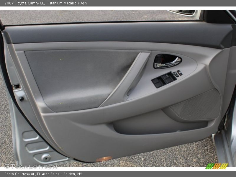 Titanium Metallic / Ash 2007 Toyota Camry CE