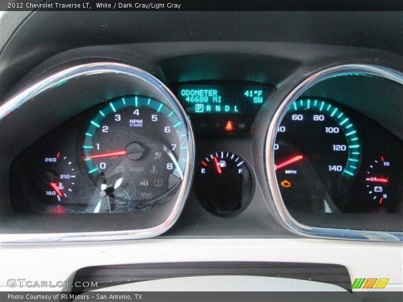 White / Dark Gray/Light Gray 2012 Chevrolet Traverse LT