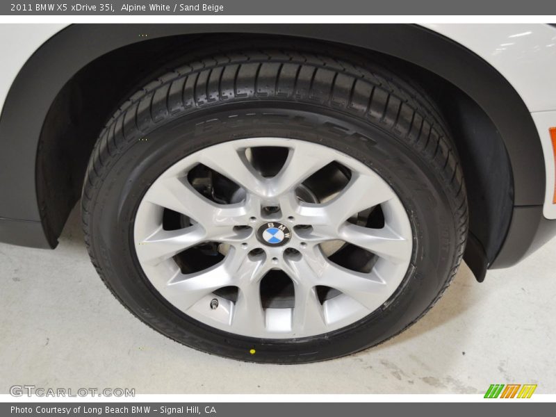 Alpine White / Sand Beige 2011 BMW X5 xDrive 35i