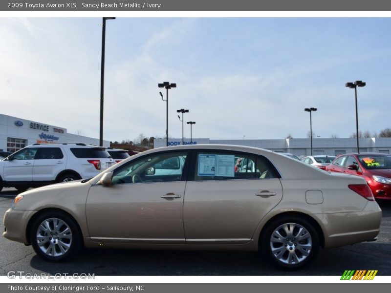 Sandy Beach Metallic / Ivory 2009 Toyota Avalon XLS