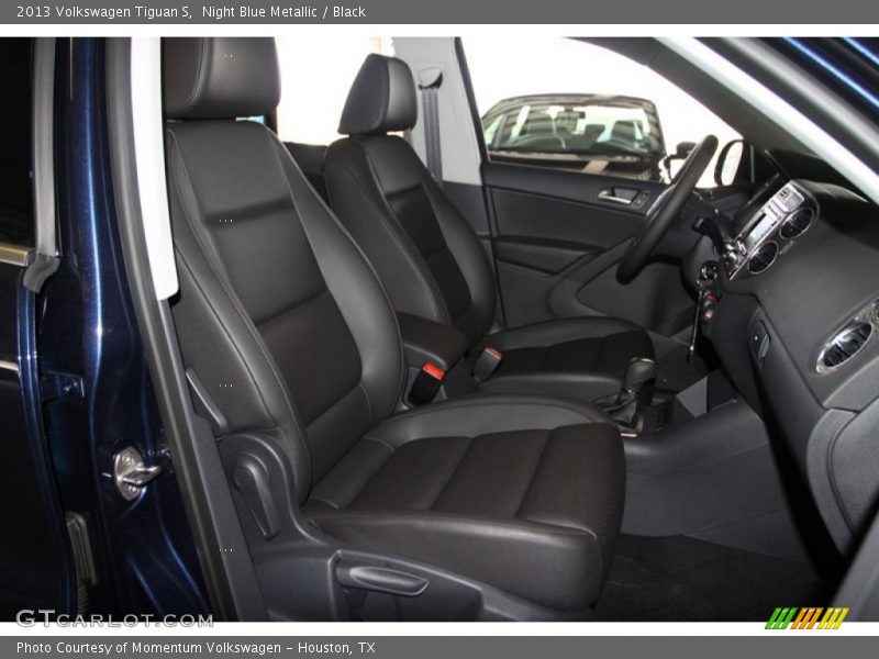 Night Blue Metallic / Black 2013 Volkswagen Tiguan S