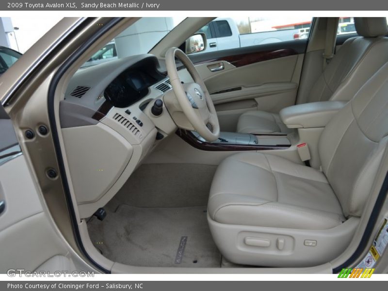 Sandy Beach Metallic / Ivory 2009 Toyota Avalon XLS