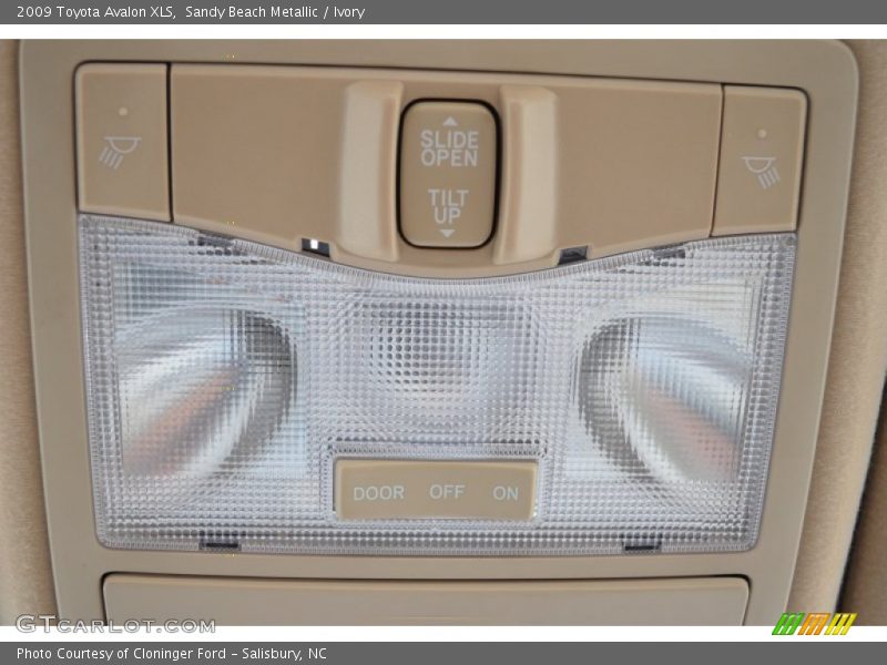 Sandy Beach Metallic / Ivory 2009 Toyota Avalon XLS