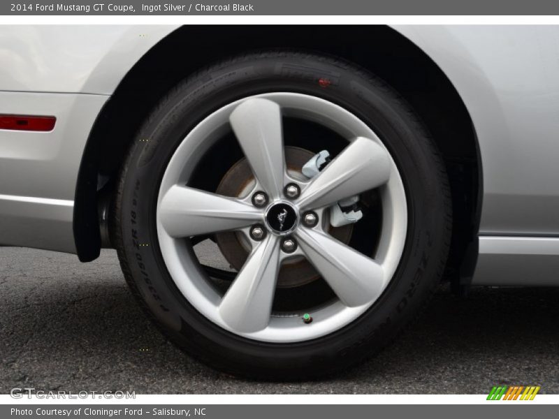  2014 Mustang GT Coupe Wheel