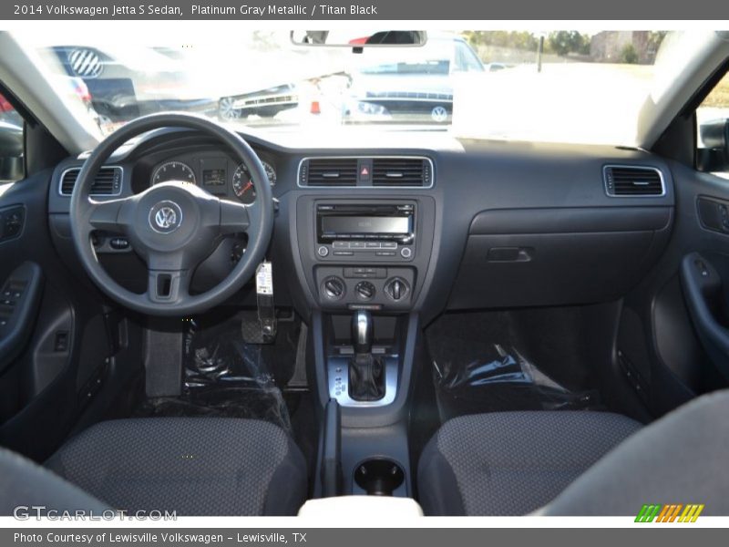 Platinum Gray Metallic / Titan Black 2014 Volkswagen Jetta S Sedan