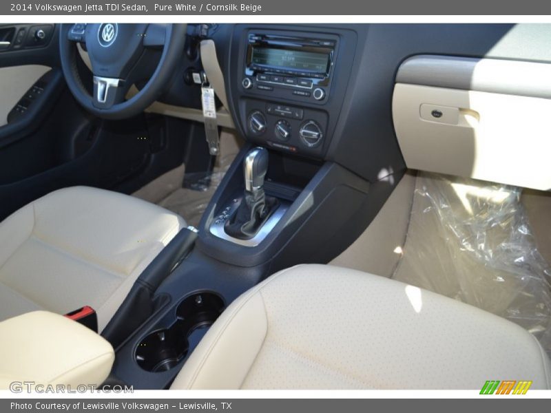 Pure White / Cornsilk Beige 2014 Volkswagen Jetta TDI Sedan