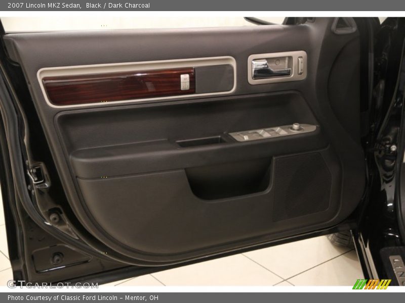 Black / Dark Charcoal 2007 Lincoln MKZ Sedan