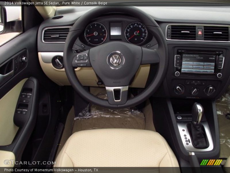 Pure White / Cornsilk Beige 2014 Volkswagen Jetta SE Sedan
