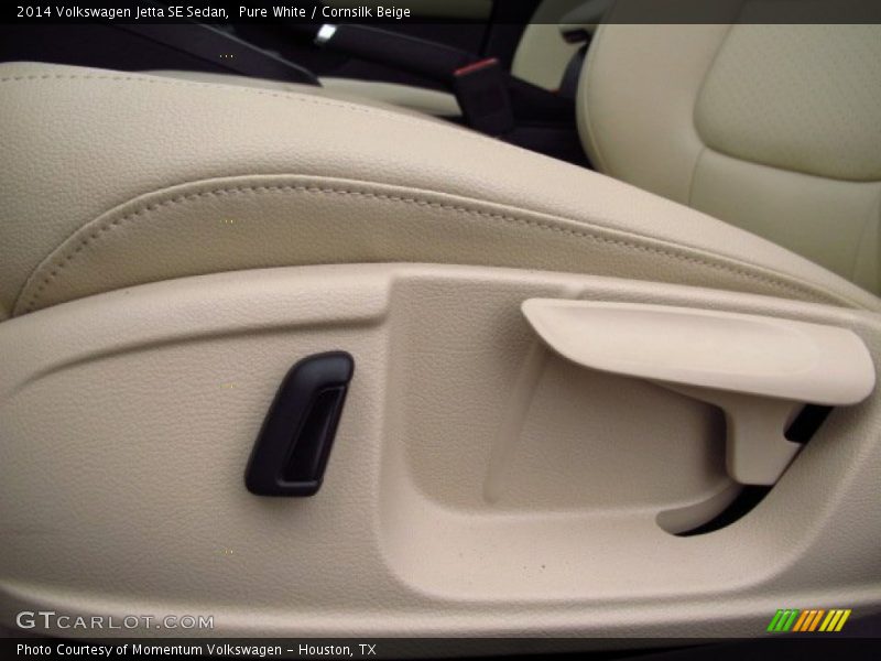 Pure White / Cornsilk Beige 2014 Volkswagen Jetta SE Sedan