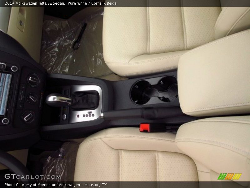 Pure White / Cornsilk Beige 2014 Volkswagen Jetta SE Sedan