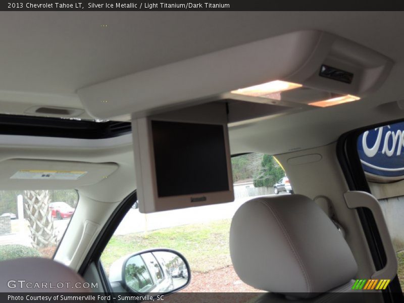 Silver Ice Metallic / Light Titanium/Dark Titanium 2013 Chevrolet Tahoe LT