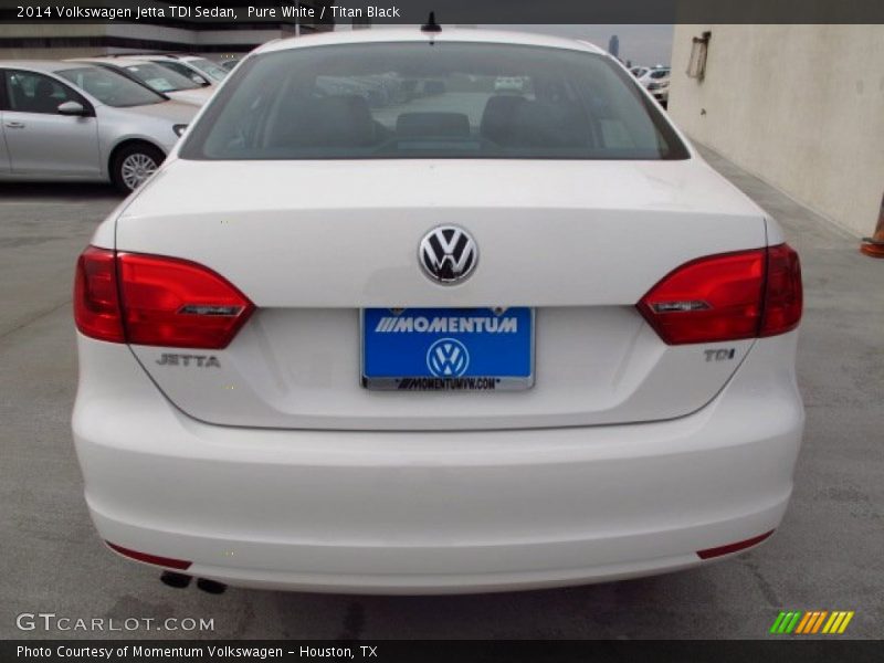 Pure White / Titan Black 2014 Volkswagen Jetta TDI Sedan