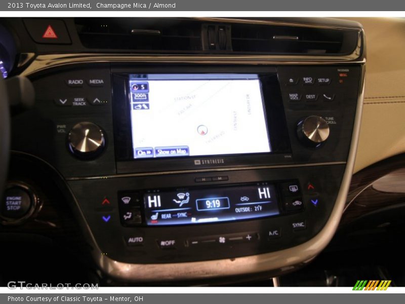 Champagne Mica / Almond 2013 Toyota Avalon Limited