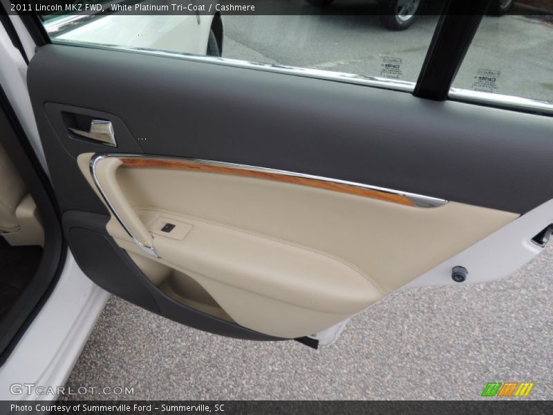 White Platinum Tri-Coat / Cashmere 2011 Lincoln MKZ FWD