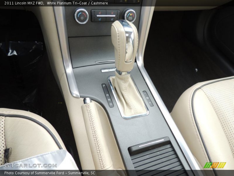 White Platinum Tri-Coat / Cashmere 2011 Lincoln MKZ FWD