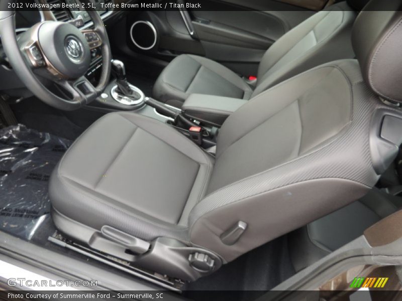 Front Seat of 2012 Beetle 2.5L