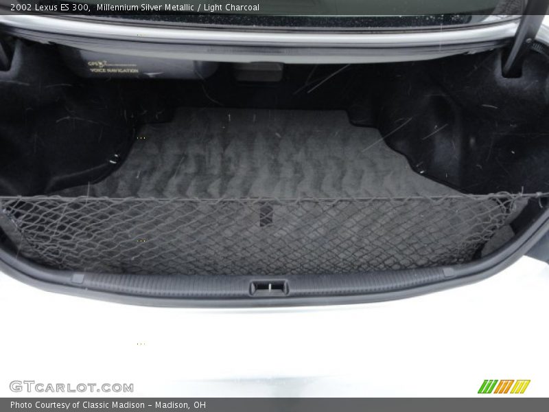 Millennium Silver Metallic / Light Charcoal 2002 Lexus ES 300