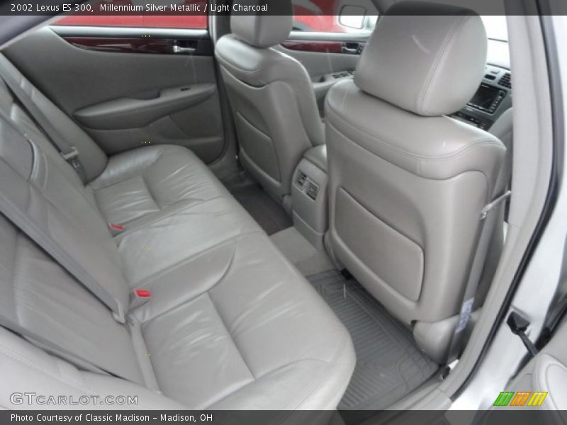 Millennium Silver Metallic / Light Charcoal 2002 Lexus ES 300