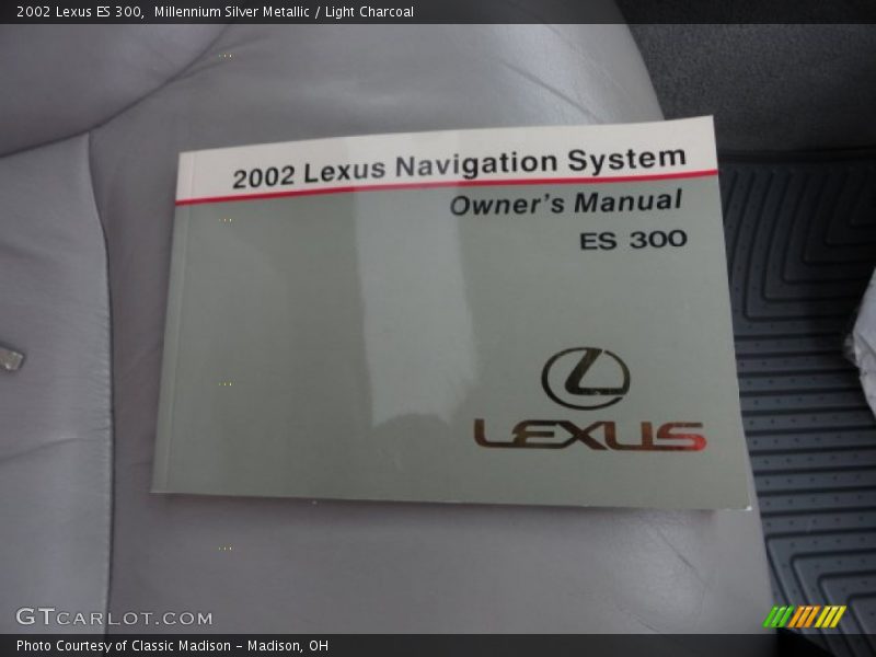 Millennium Silver Metallic / Light Charcoal 2002 Lexus ES 300