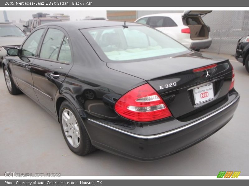 Black / Ash 2005 Mercedes-Benz E 320 Sedan