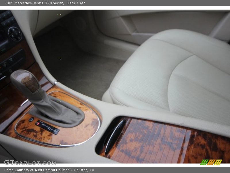 Black / Ash 2005 Mercedes-Benz E 320 Sedan