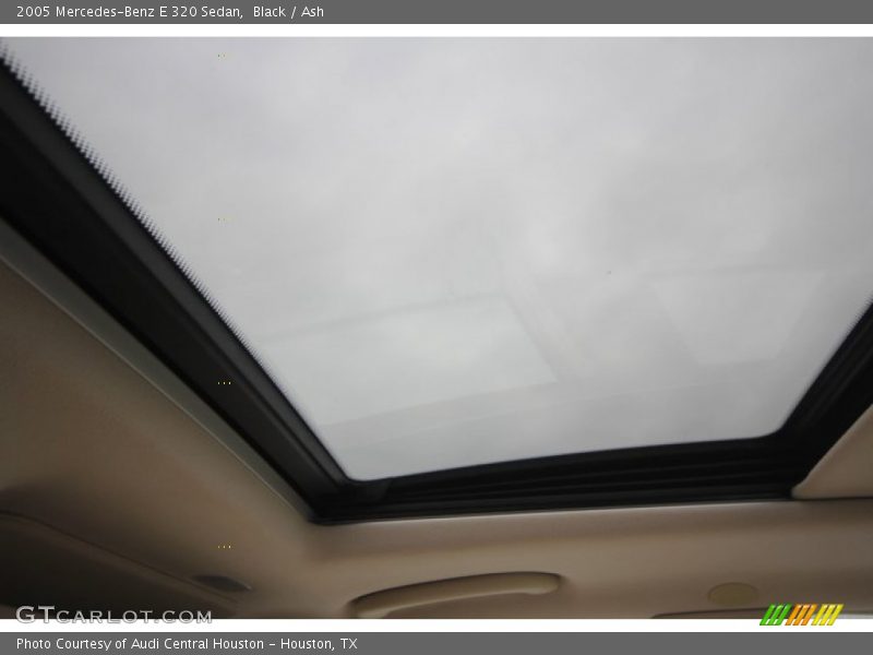 Black / Ash 2005 Mercedes-Benz E 320 Sedan